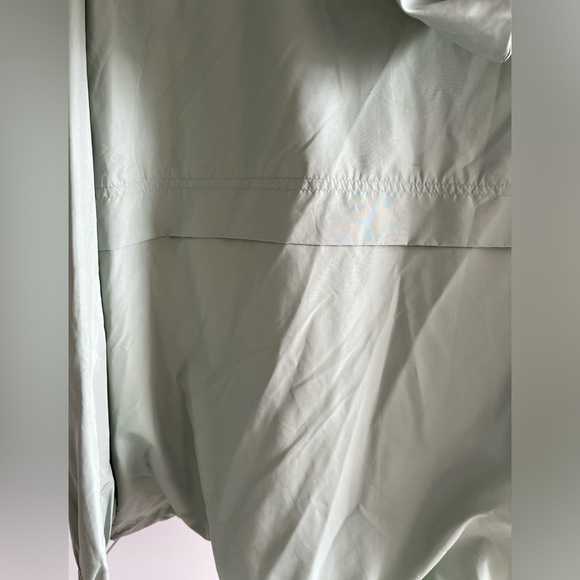 Main Strip Sage Green Windbreaker - 1X - Picture 10 of 11